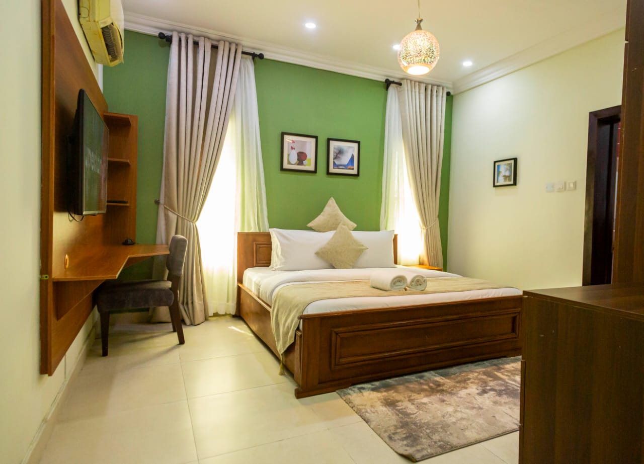 BluePremier Victoria Island Daranijo – Two Bed Apartment